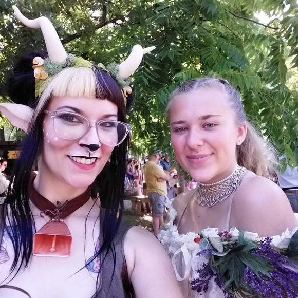 Meet your Posher, Samantha - Picture 1 of 1